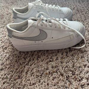 Nike White and Silver Low-Top Sneakers